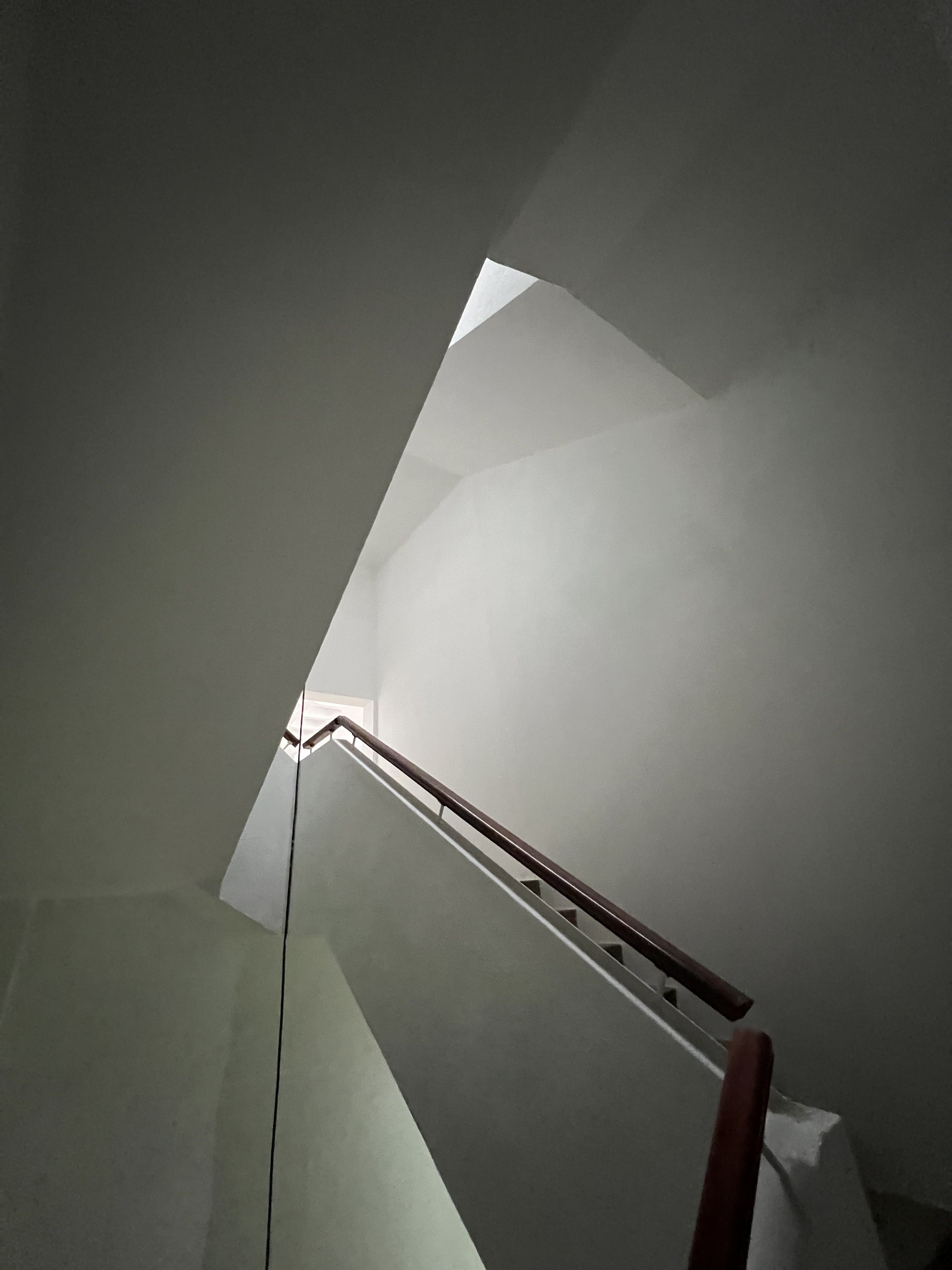 Elevador e Escadas - Foto 2