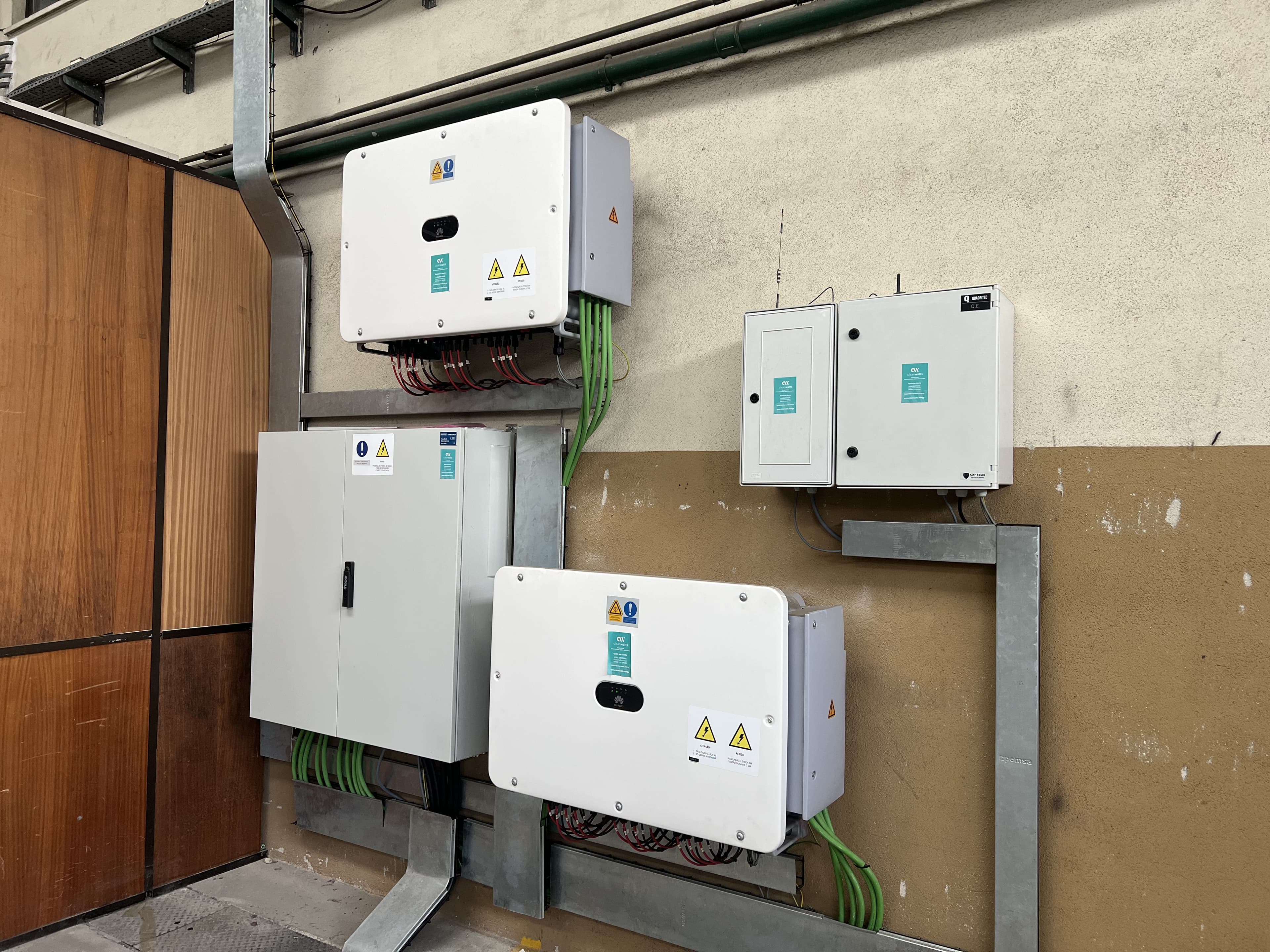 Painéis Solares & Inversores - Foto 1